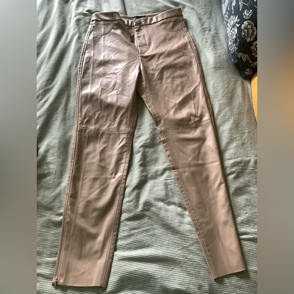 Zara pleather tan women’s pants size L NWOT
